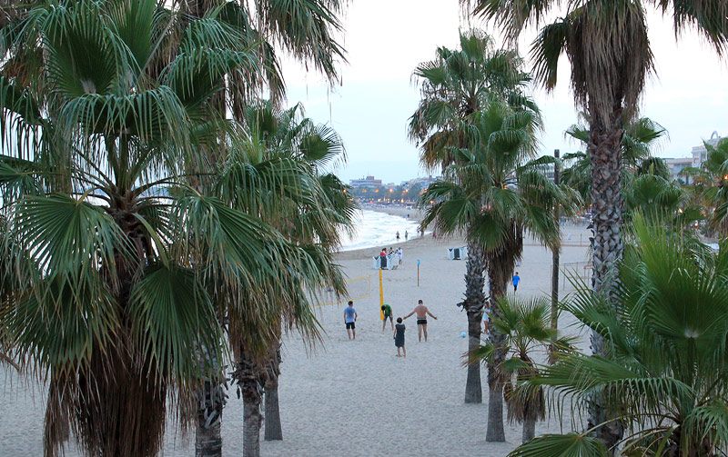 Platja de Ponent al capvespre